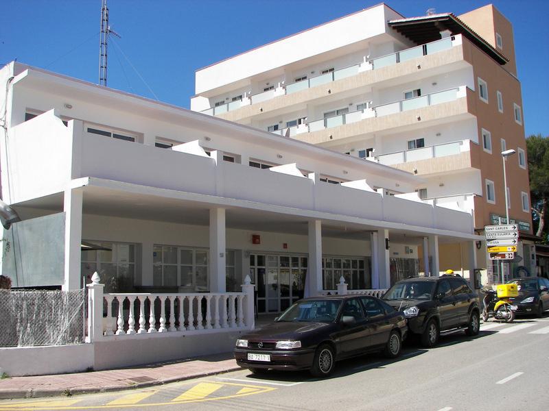 Hostal Los Pinos Es Canar  Ngoại thất bức ảnh